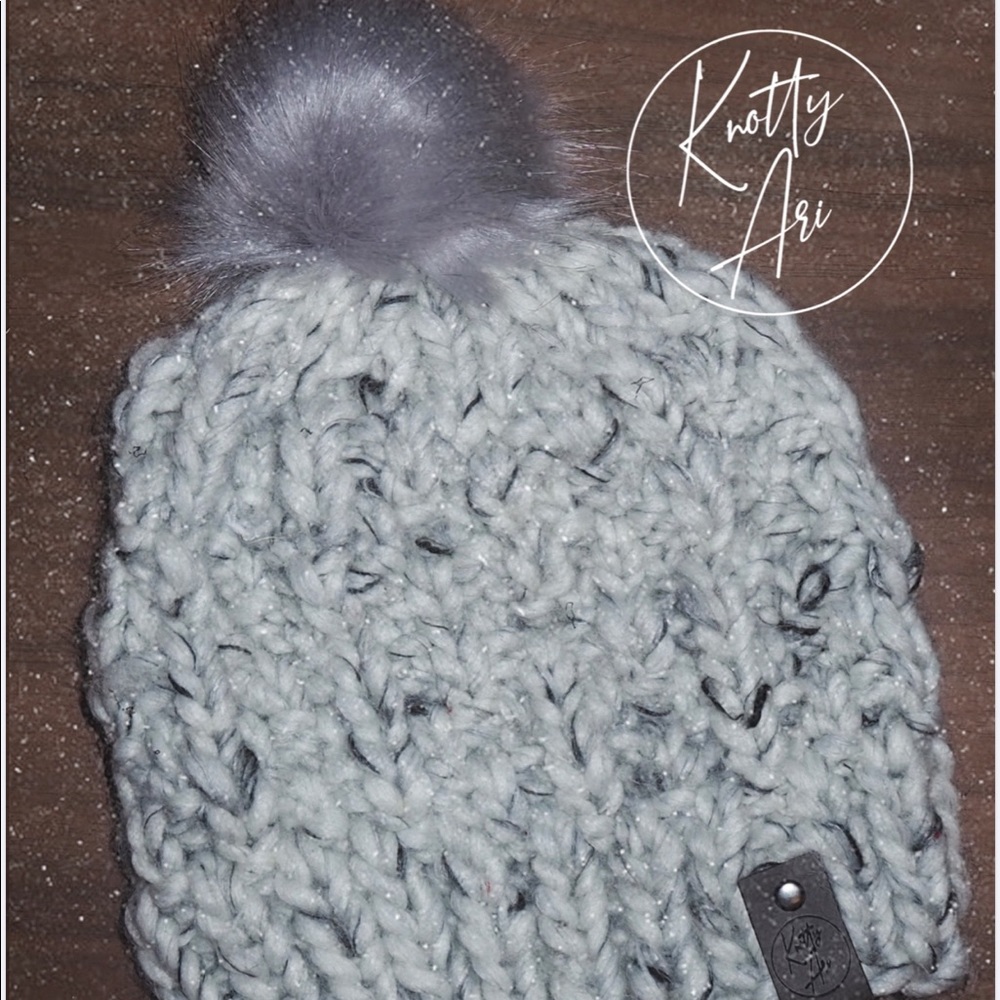 Hand knit beanie - Picture 1 of 1